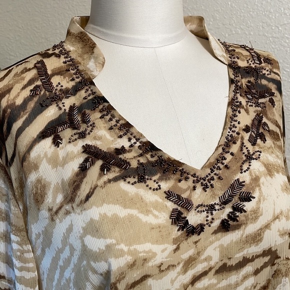 Lane Bryant semi sheer animal print blouse - Picture 2 of 11